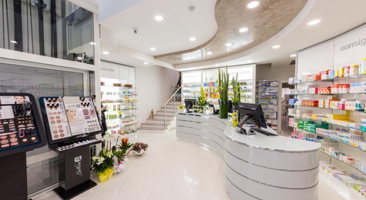 Ristrutturazione_arredamento_farmacia_ghidini_1200x800_1